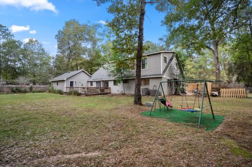 30 Timber Ln, Conroe TX  77384-3126 exterior