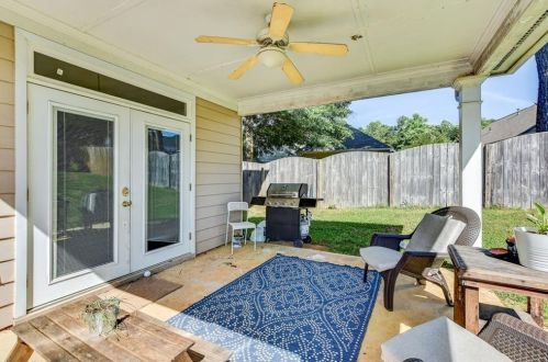 343 Vista Creek Dr, Stockbridge GA  30281-2092 exterior