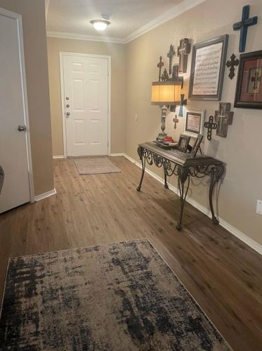 5221 Prestwick Dr, Fort Worth TX  76135-1424 exterior