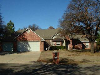 4450 Oak Hl, Guthrie, OK 73044-8445