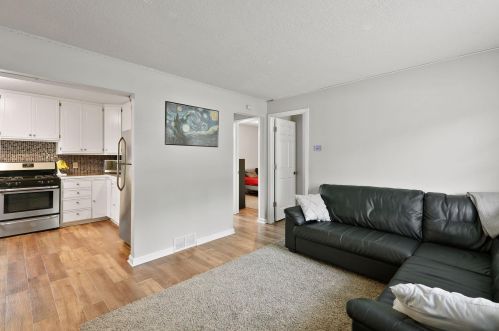 2244 Hillview Rd, Saint Paul MN  55112-1268 exterior