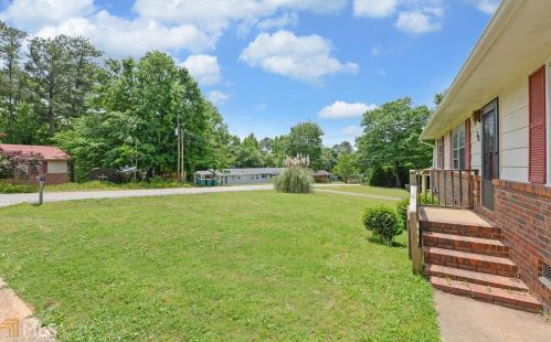30 Hillcrest Dr, Hartwell, GA 30643-2060