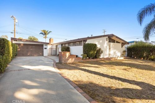 224 Mission Dr, Fullerton, CA 92831-4309