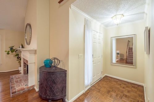 1708 Defoors Walk, Atlanta GA  30318-3012 exterior