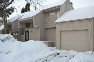 1741 Flamingo Dr, Saint Paul, MN 55122-1116