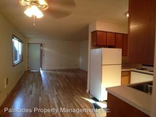 2123 Halsey St, Portland OR  97232-1522 exterior