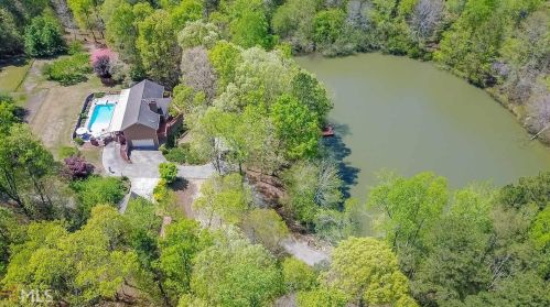 120 Brookspine St, Villa Rica, GA 30180-4009