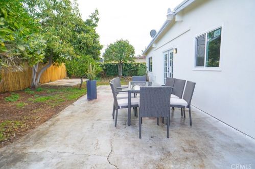 1513 Raymar St, Santa Ana CA  92703-4616 exterior