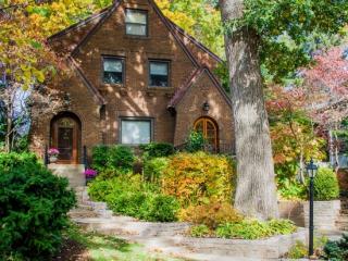 1529 Williams Blvd, Springfield IL  62704-2346 exterior