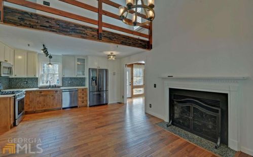 227 Orlon Dr, Ellijay, GA 30540-7101