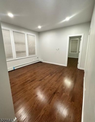 183 Union Ave, Paterson NJ  07502-1847 exterior