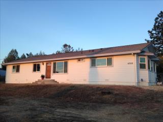 4300 Michael Ln, Auburn, CA 95602-9161