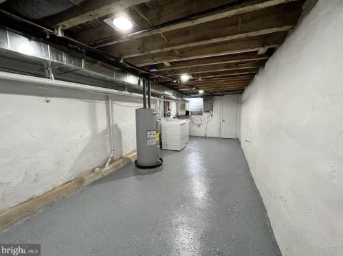 1611 61st St, Philadelphia PA  19151-3930 exterior