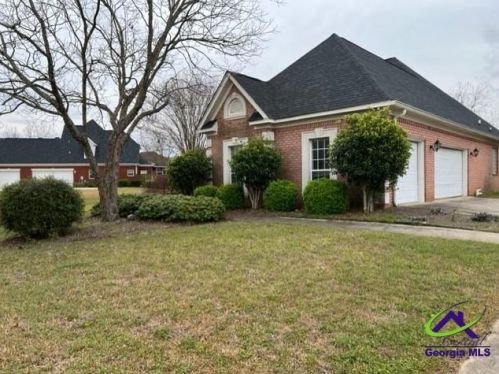 204 Grove Ct, Lithonia, GA 31028-8518