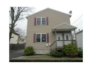 46 Stanwood St, Providence, RI 02907-1627