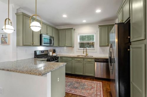 1888 Ham Dr, Atlanta GA  30341-3222 exterior