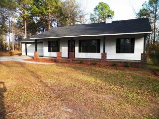 841 Little John Rd, Dublin, GA 31021-0655