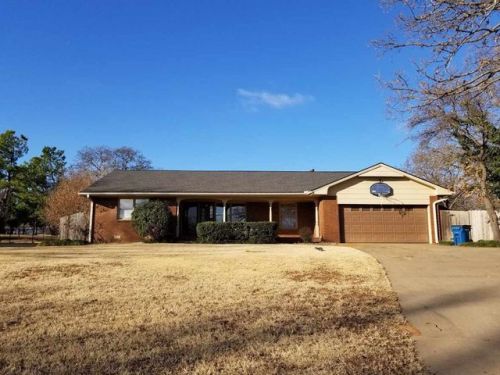 4920 Woodland Ct, Stillwater, OK 74074-1327