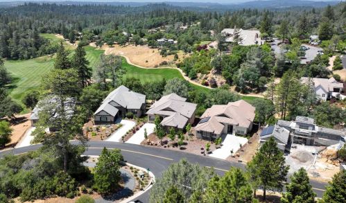 1404 Lodge View Dr, Meadow Vista, CA 95722-9359