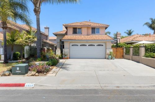 1212 Corte Cielo, San Marcos, CA 92069-1359