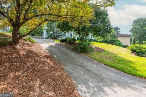 1802 Tilliewood Trl, Marietta, GA 30066-2967
