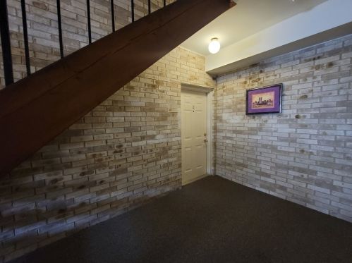 18420 Pine Cone Dr, Tinley Park, IL 60477-4886