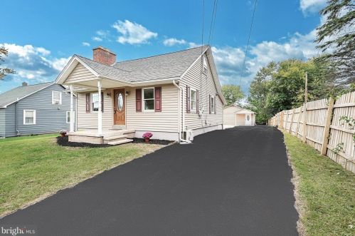 4215 Lewisberry Rd, York, PA 17404-9623