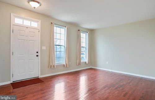 399 Lord Fairfax St, Charles Town WV  25414-2609 exterior