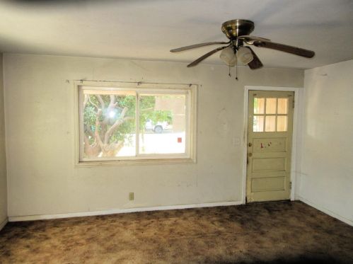 842 Indiana St, Gridley, CA 95948-2416