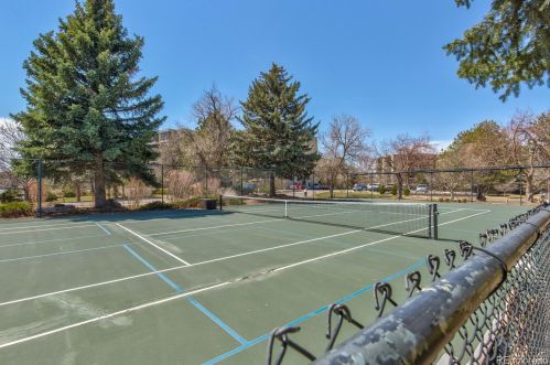 13902 Marina Dr, Denver CO 80014-5510 exterior