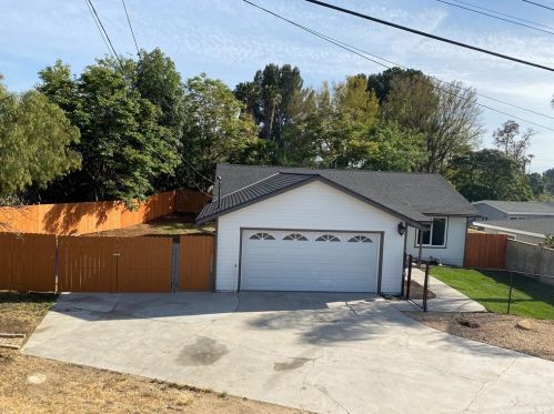 3428 Jurupa Ave, Riverside CA  92506-2154 exterior