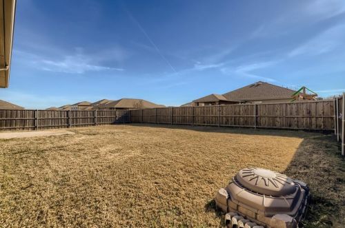 1701 Park Trl Blvd, Princeton TX 75407-2698 exterior