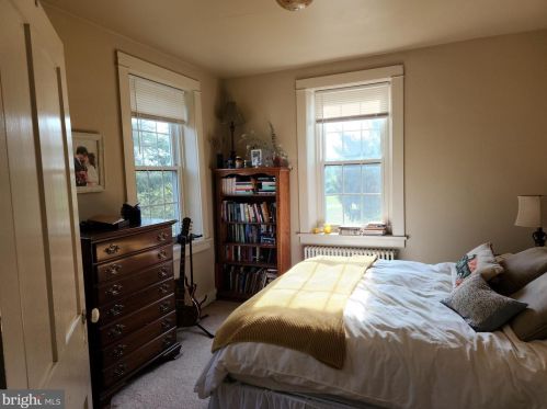 750 Summit Dr, Lancaster PA  17601-1152 exterior