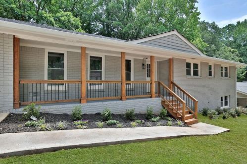 2699 Sterling Acres Dr, Tucker, GA 30084-2943