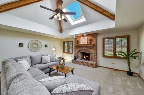 1154 Fagan Rd, Batavia, IL 60510-4561