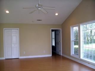 207 Eaton St, Central SC  29630-9109 exterior
