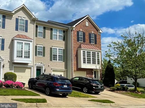 1332 Cranes Bill Way, Woodbridge, VA 22191-5513