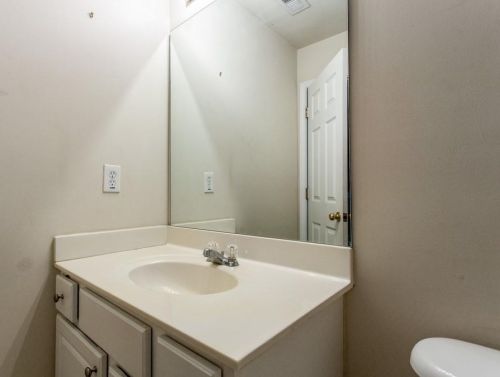 720 Celeste Ln, Atlanta GA  30331-8606 exterior