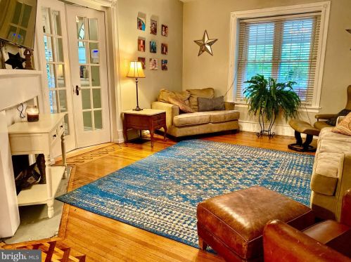 1901 63rd St, Philadelphia PA 19151-2607 exterior