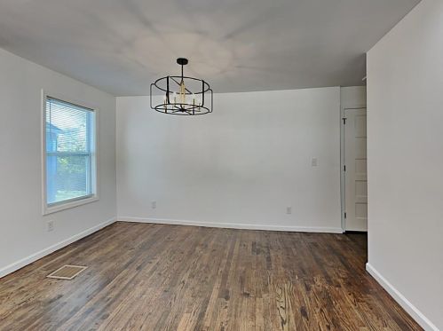 712 Jett St, Atlanta GA  30318-6854 exterior