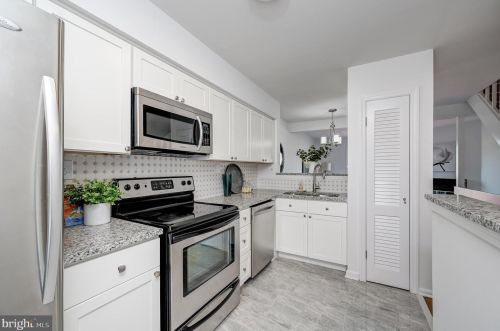 3052 Shepperton Ter, Silver Spring MD  20904-6703 exterior