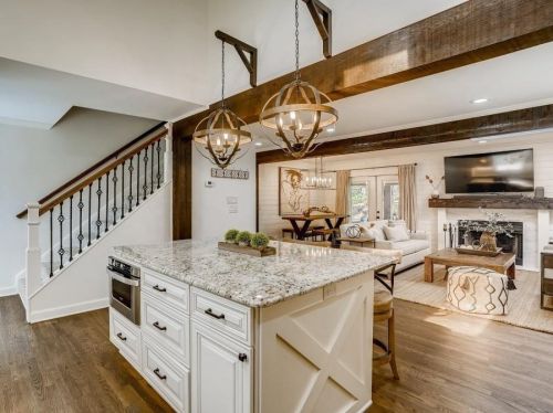 290 Halah Cir, Atlanta GA  30328-5241 exterior