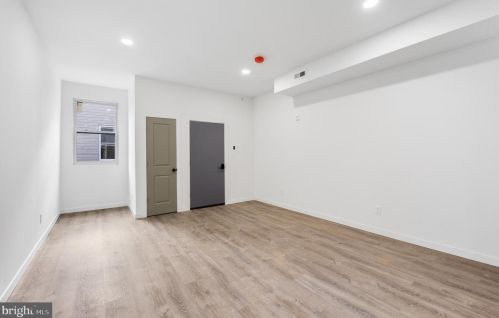 3623 21st St, Philadelphia, PA 19140-3926