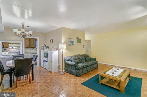 1113 Navahoe Dr, Silver Spring MD 20903-3338 exterior