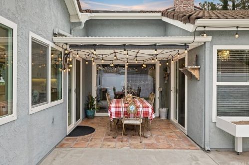 8434 Foothill St, Anaheim CA  92808-1206 exterior