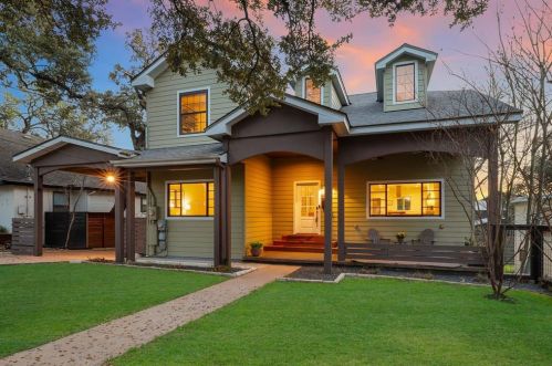 2109 10th St, Austin TX  78702-3411 exterior