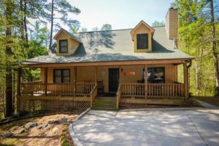 324 Rainbow Cir, Townsend, TN 37882-3657