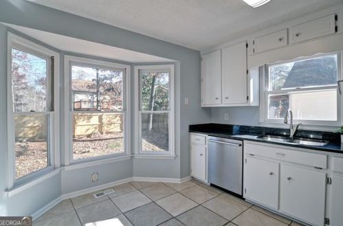 1192 Mountain Springs Dr, Kennesaw GA  30144-5611 exterior