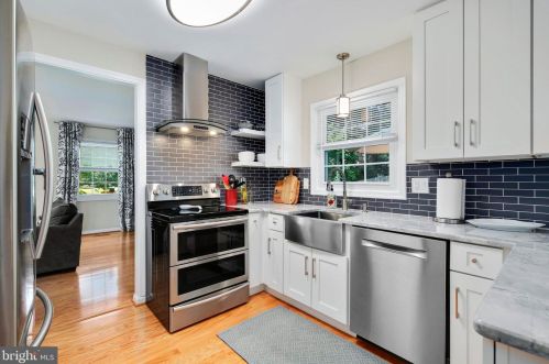 3120 Birchtree Ln, Silver Spring MD 20906-3039 exterior