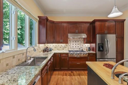 1130 Hancock Dr, Atlanta GA  30306-2514 exterior